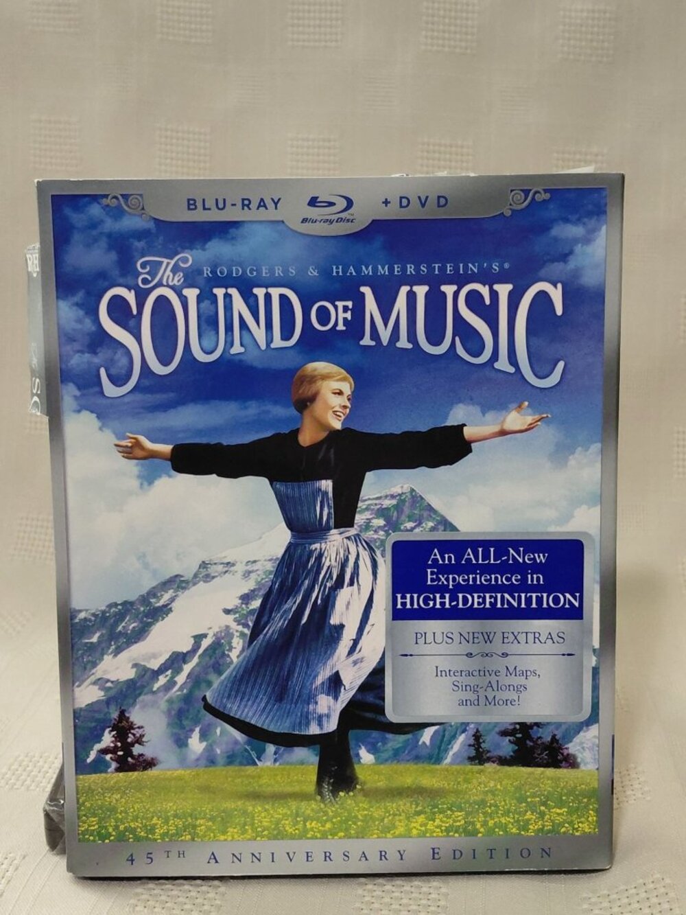 The Sound Of Music 45th Anniversary Edition Blu-ray + DVD Combo Special Features - Picture 4 of 6